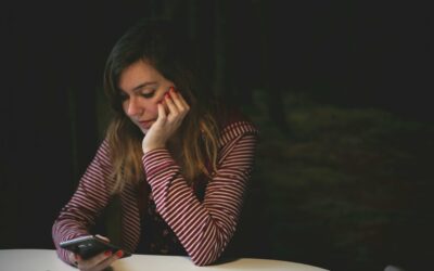 Infographic: Bluesky vs. Threads